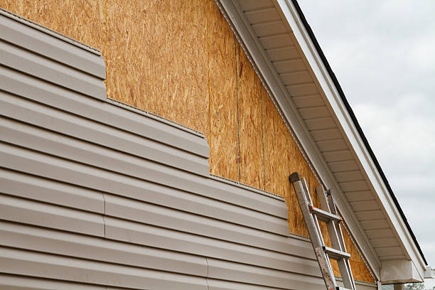24/7 Emergency Storm Damage Siding Repair experts in Fairburn, GA